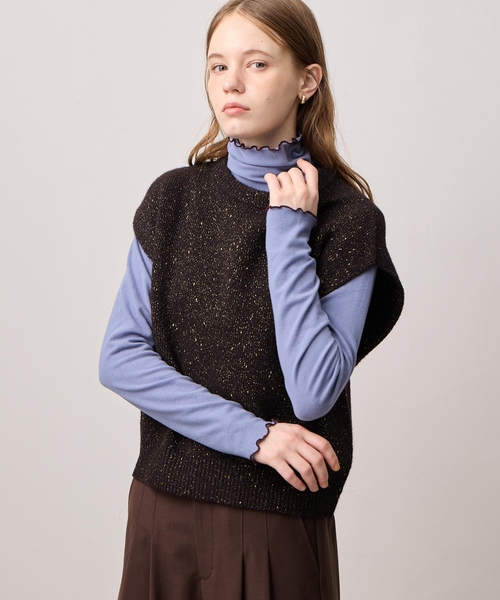 LE SOUK HOLIDAY(ルスークホリデー)の「メローハイネック起毛ロングTシャツ【吸湿発熱・アクセントカラー】(Tシャツ/カットソー・レディース・ライトグリーン/レッド/サックスブルー/マスタード/オレンジ/ダークブラウン/ネイビー・M/L)」の17枚目の写真