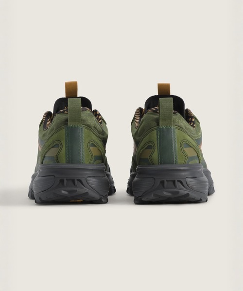 VANS（バンズ）の「クロスパス XC GORE-TEX / Crosspath XC GORE-TEX MTE Green Balsam VN000EKHGRK1（スニーカー・メンズ・カーキ・6/5.5/5/4.5/11/10.5/10/9.5/9/8.5/8/7.5/7/6.5/13/12）」の4枚目の写真