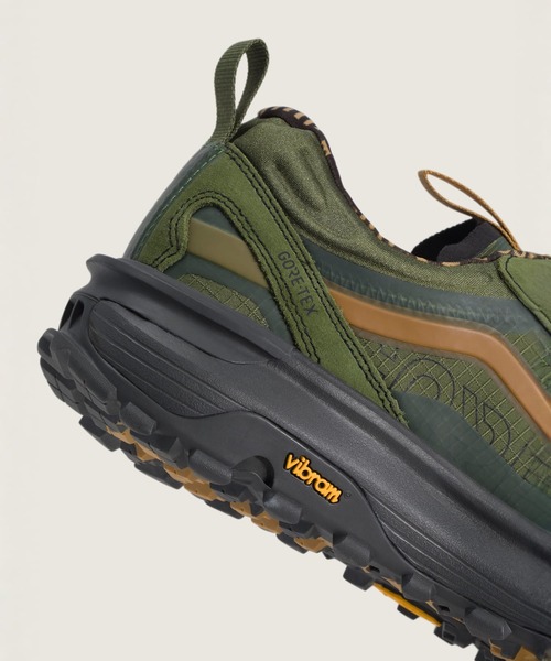 VANS（バンズ）の「クロスパス XC GORE-TEX / Crosspath XC GORE-TEX MTE Green Balsam VN000EKHGRK1（スニーカー・メンズ・カーキ・6/5.5/5/4.5/11/10.5/10/9.5/9/8.5/8/7.5/7/6.5/13/12）」の6枚目の写真