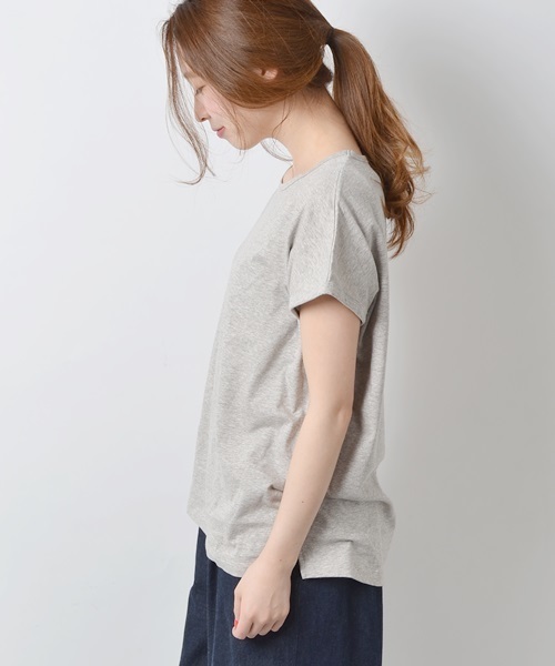 SHIPS Days(シップスデイズ)の「SHIPS Days STANDARD: ソフトコットンルーズTシャツ□(Tシャツ/カットソー・レディース・ネイビー/ホワイト/ライトグレー/ブラック/オリーブ・S~M/M~L)」の6枚目の写真