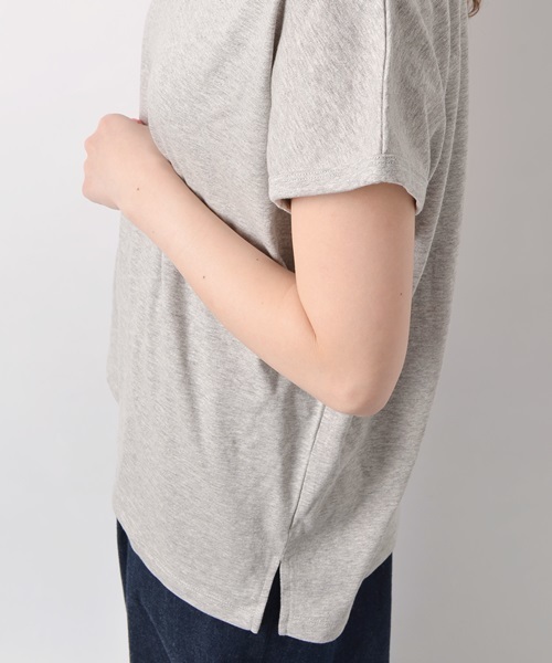 SHIPS Days(シップスデイズ)の「SHIPS Days STANDARD: ソフトコットンルーズTシャツ□(Tシャツ/カットソー・レディース・ネイビー/ホワイト/ライトグレー/ブラック/オリーブ・S~M/M~L)」の8枚目の写真