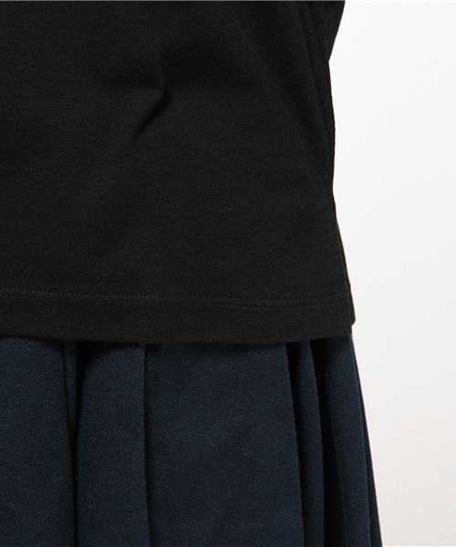 SHIPS Days(シップスデイズ)の「SHIPS Days STANDARD: ソフトコットンルーズTシャツ□(Tシャツ/カットソー・レディース・ネイビー/ホワイト/ライトグレー/ブラック/オリーブ・S~M/M~L)」の15枚目の写真