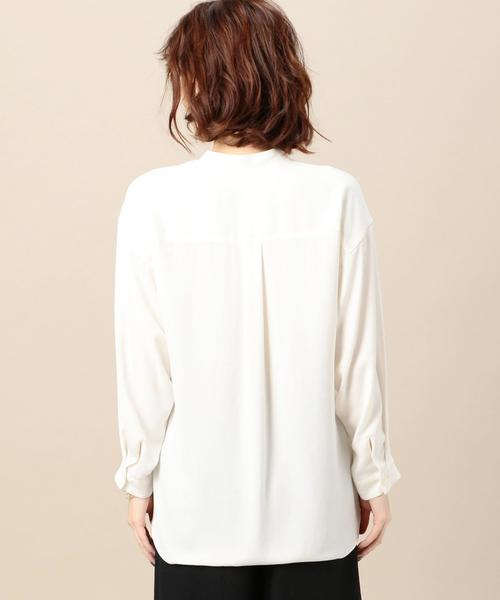 BEAUTY&YOUTH UNITED ARROWS（ビューティーアンドユースユナイテッドアローズ）の「BY マットサテンミリタリースタンドカラーシャツ2 -手洗い可能-◆（シャツ/ブラウス・レディース・オフホワイト/オリーブ/ネイビー・FREE）」の14枚目の写真