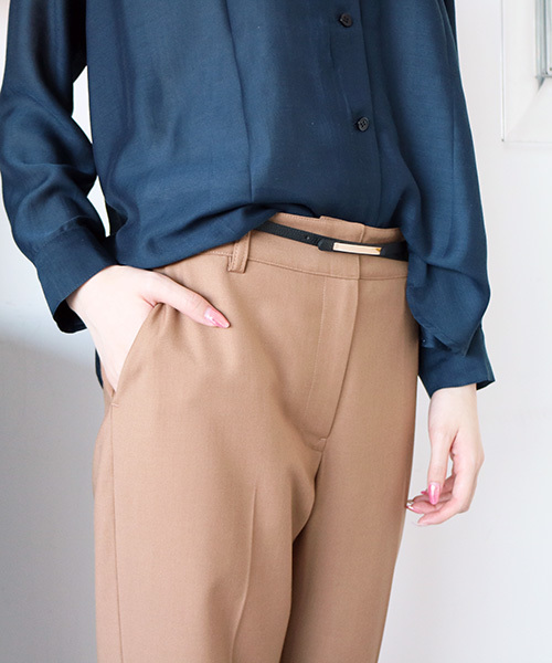 N.（N. Natural Beauty Basic）（エヌエヌナチュラルビューティーベーシック）の「センタープレスパンツ（その他パンツ・レディース・ベージュ/ホワイト/ブラック/ブルー・SMALL/MEDIUM）」の5枚目の写真