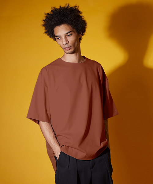 UNITED TOKYO（ユナイテッドトウキョウ）の「リラックスプルオーバーS/S（シャツ/ブラウス・メンズ・ピンク/ブラック/オフホワイト/グレー/テラコッタ/チャコールグレー/ブルー/カーキ/ブラウン・2/1/3）」の6枚目の写真