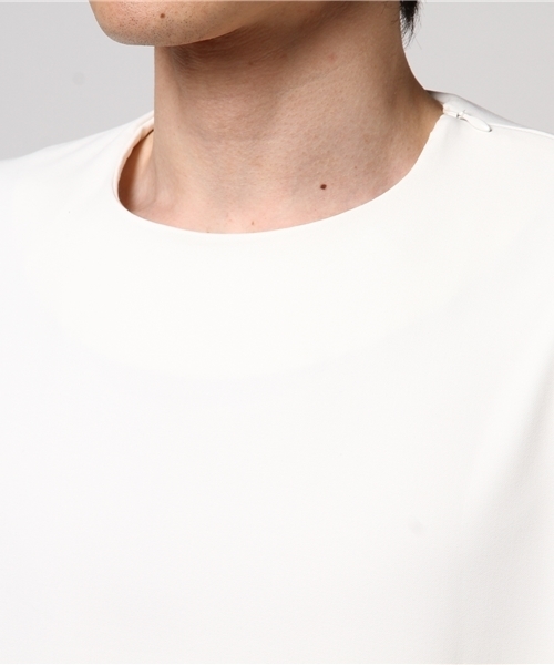 UNITED TOKYO（ユナイテッドトウキョウ）の「リラックスプルオーバーS/S（シャツ/ブラウス・メンズ・ピンク/ブラック/オフホワイト/グレー/テラコッタ/チャコールグレー/ブルー/カーキ/ブラウン・2/1/3）」の17枚目の写真