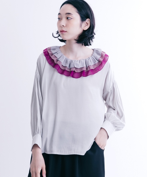 merlot plus（メルロープリュス）の「バイカラーティアード襟ブラウス7180（シャツ/ブラウス・レディース・ブラウン/ブルー/チェリーピンク・FREE）」の3枚目の写真