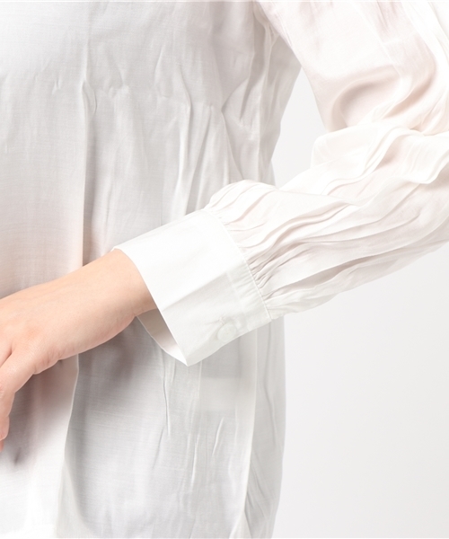 merlot plus（メルロープリュス）の「バイカラーティアード襟ブラウス7180（シャツ/ブラウス・レディース・ブラウン/ブルー/チェリーピンク・FREE）」の4枚目の写真