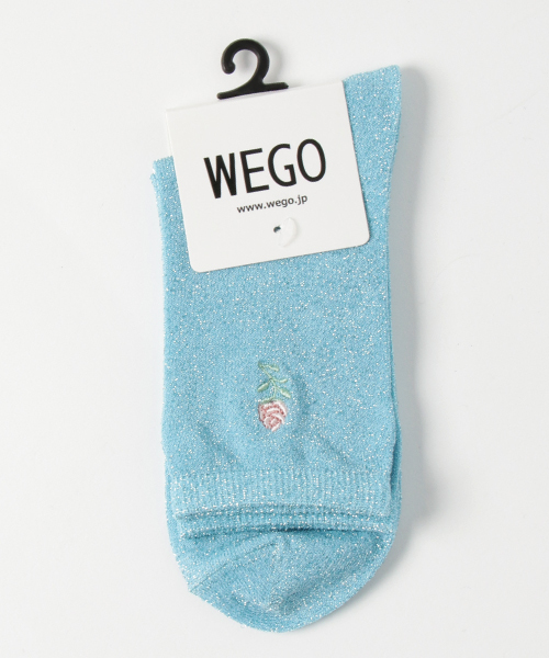 WEGO（ウィゴー）の「WEGO/バラ刺繍ラメソックス（ソックス/靴下・レディース・ブラック/ホワイト/パープル/その他1/シルバー/サックスブルー/レッド・FREE）」の4枚目の写真