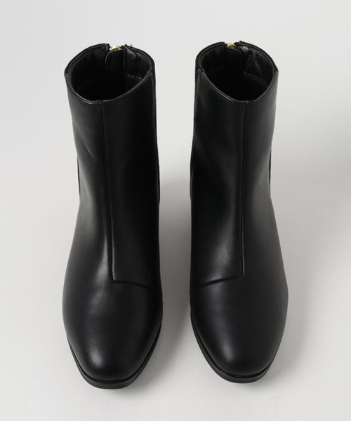 N.(N. Natural Beauty Basic)(エヌエヌナチュラルビューティーベーシック)の「切替ローヒールブーティー(パンプス・レディース・ブラック/グレー系その他/ベージュ系その他・MEDIUM/LARGE/SMALL)」の5枚目の写真