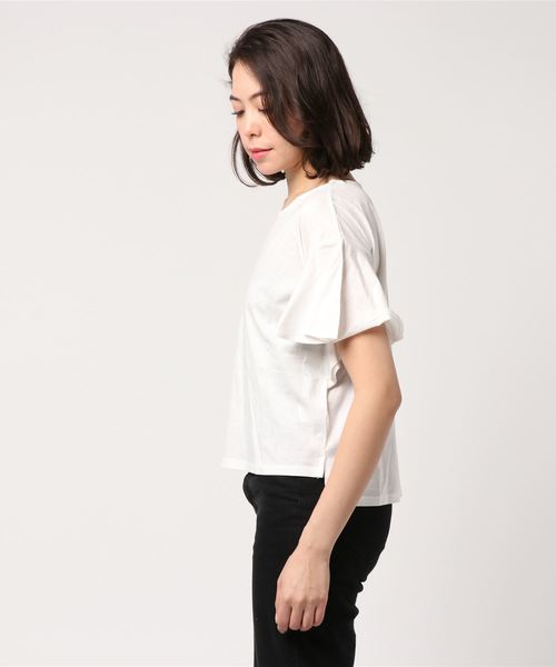 INTERPLANET(インタープラネット)の「ひんやり涼しいバイオシルケット袖フレアーカットソー(Tシャツ/カットソー・レディース・ブラック/グレー/オフホワイト/カーキ・FREE)」の6枚目の写真
