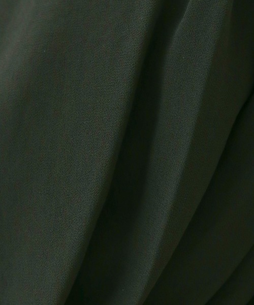 MARLENE JOBERT（マルレーヌ　ジョベル）の「サッシュベルト付　プリーツドレスワンピース（ドレス・レディース・ブラック/ネイビー/グレー/エメラルド・L/M）」の19枚目の写真