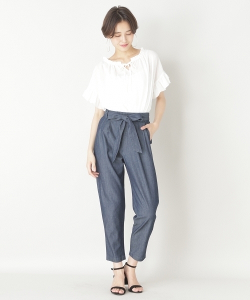 LOWRYS FARM(ローリーズファーム)の「2WAYシャーリングブラウス 787665 (シャツ/ブラウス・レディース・オフホワイト/イエロー/ブルー/ブラック・LARGE/MEDIUM)」の21枚目の写真