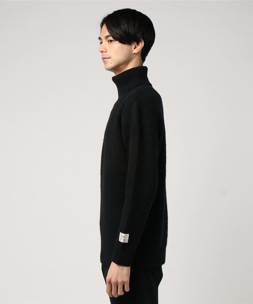 GLOSTER（グロスター）の「片畦タートルネックニット（ニット/セーター・メンズ・ホワイト/ブラック・M/L/S/XL）」の19枚目の写真