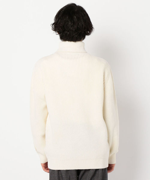 GLOSTER（グロスター）の「片畦タートルネックニット（ニット/セーター・メンズ・ホワイト/ブラック・M/L/S/XL）」の14枚目の写真