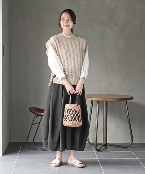 rps（アールピーエス）の「コクーンスカート（スカート・レディース・ブラック/ネイビー/ブルー系その他2/グレー/ライトカーキ/ブラック系その他2/グレイッシュベージュ/ブルー・M/フリー）」の21枚目の写真