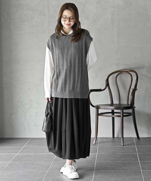 rps（アールピーエス）の「コクーンスカート（スカート・レディース・ブラック/ネイビー/ブルー系その他2/グレー/ライトカーキ/ブラック系その他2/グレイッシュベージュ/ブルー・M/フリー）」の20枚目の写真