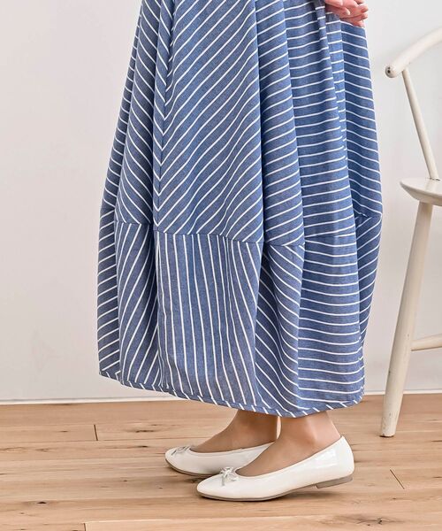 rps（アールピーエス）の「コクーンスカート（スカート・レディース・ブラック/ネイビー/ブルー系その他2/グレー/ライトカーキ/ブラック系その他2/グレイッシュベージュ/ブルー・M/フリー）」の12枚目の写真