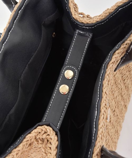 Khaju（カージュ）の「【WEB限定】Khaju:ペーパーフラップトート◇（トートバッグ・レディース・ブラック/ベージュ・ONE SIZE）」の4枚目の写真