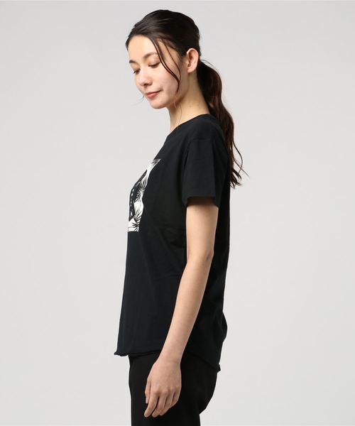 BILLABONG（ビラボン）の「BILLABONG レディース SQUARE LOGO ラウンドヘムＴシャツ/ビラボン ロゴT ボタニカル柄（Tシャツ/カットソー・レディース・ホワイト/ブラック/グリーン・MEDIUM/LARGE）」の5枚目の写真
