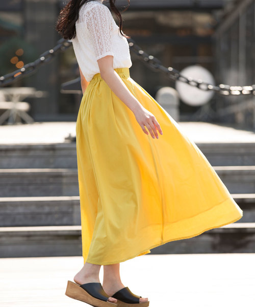 Luz Llena（ラズレナ）の「ロングフレアスカート（スカート・レディース・ブラック/グリーン/パープル/イエロー・MEDIUM）」の4枚目の写真