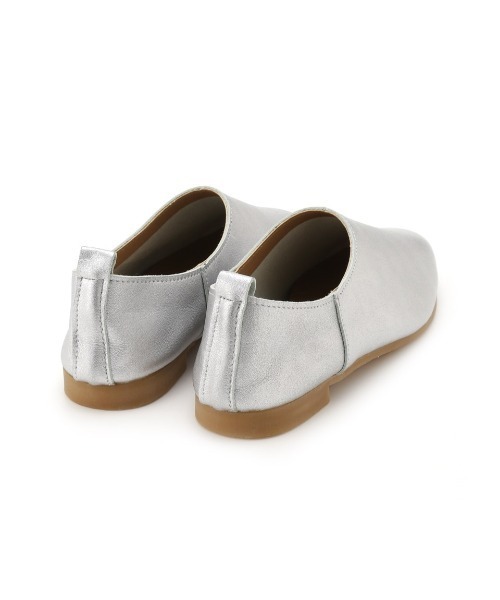 emmi（エミ）の「【emmi yoga】ワンマイルスリップオン（その他シューズ）」 WEAR