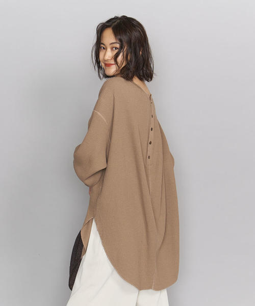 新品タグ付きアメリカーナ バックヘンリーネックカットソー ロングスリーブベージュ 新品タグ付きアメリカーナ バックヘンリーネックカットソー ロング