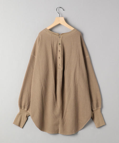 新品タグ付きアメリカーナ バックヘンリーネックカットソー ロングスリーブベージュ 新品タグ付きアメリカーナ バックヘンリーネックカットソー