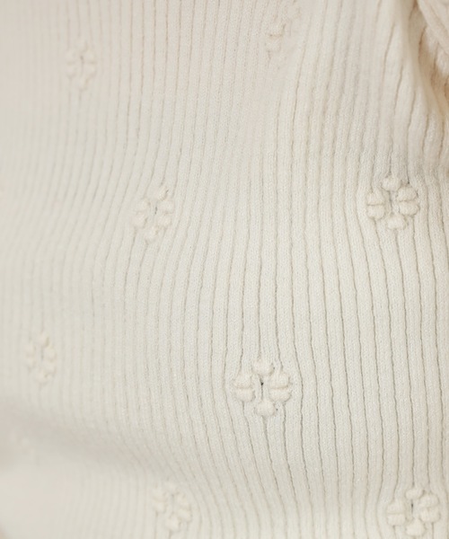 natural couture(ナチュラルクチュール)の「フラワー刺繍リブトップス/セットアップ(ニット/セーター・レディース・アイボリー/ネイビー/ピンク・FREE)」の6枚目の写真
