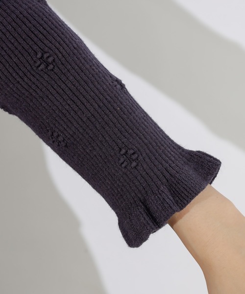 natural couture(ナチュラルクチュール)の「フラワー刺繍リブトップス/セットアップ(ニット/セーター・レディース・アイボリー/ネイビー/ピンク・FREE)」の20枚目の写真
