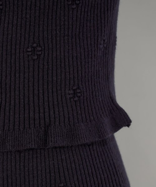 natural couture(ナチュラルクチュール)の「フラワー刺繍リブトップス/セットアップ(ニット/セーター・レディース・アイボリー/ネイビー/ピンク・FREE)」の16枚目の写真