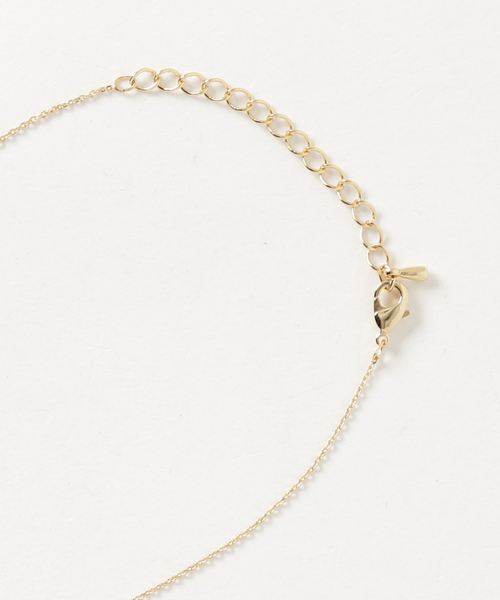 flower（フラワー）の「ワンポイントネックレス（ネックレス・レディース・ホワイト/ゴールド・FREE）」の3枚目の写真