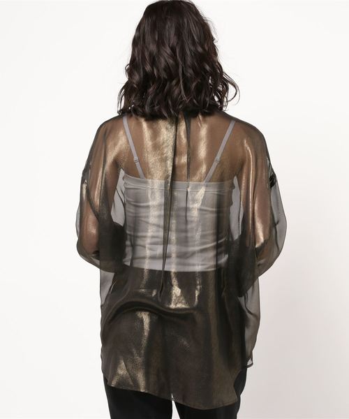 archives(アルシーヴ)の「箔プリントシャツ(シャツ/ブラウス・レディース・ブラック/ベージュ/アイボリー・MEDIUM)」の5枚目の写真