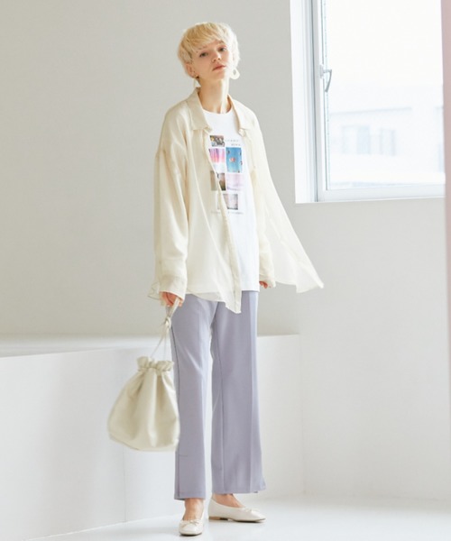 archives(アルシーヴ)の「箔プリントシャツ(シャツ/ブラウス・レディース・ブラック/ベージュ/アイボリー・MEDIUM)」の10枚目の写真