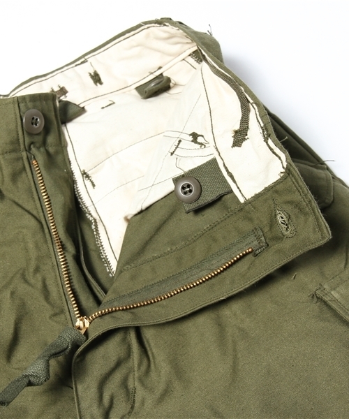 BEAMS(ビームス)の「MILITARY / M-65 Field PANTS(カーゴパンツ・メンズ・オリーブ・ONE SIZE)」の3枚目の写真