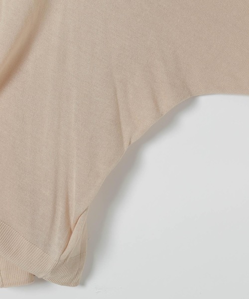 LAKOLE（ラコレ）の「【接触冷感】14Gドルマンショートカーディガン / LAKOLE（カーディガン/ボレロ・レディース・ライトベージュ/ライラック/ライトグリーン/ブラック/オフホワイト・FREE）」の9枚目の写真