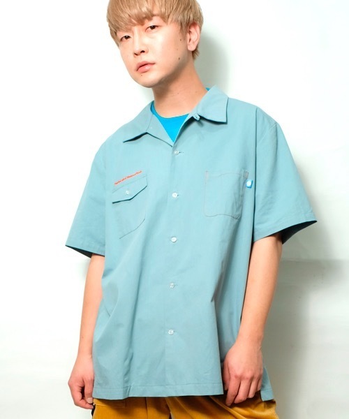PSYCHOLOGICAL METAMORPHOSIS（サイコロジカルメタモーフォーセス）の「CHINO WORK SHIRTS（シャツ/ブラウス・メンズ・ベージュ/サックスブルー/レッド系その他/ブラック・M/L）」の3枚目の写真