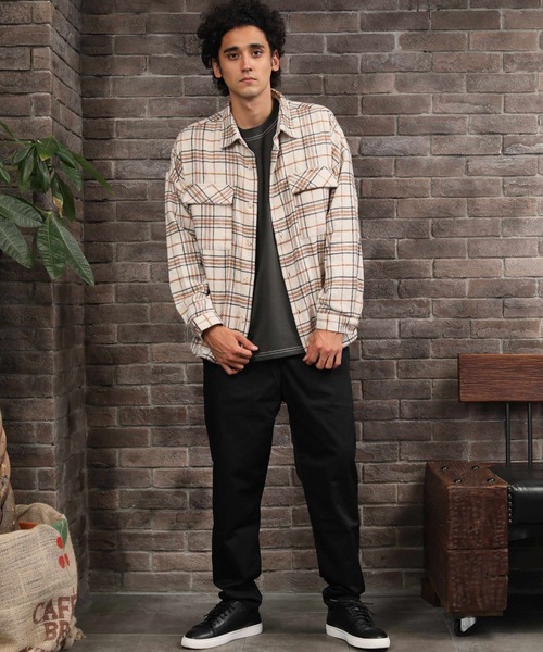 ARCADE（アーケード）の「ビッグシルエット起毛CPOジャケット（カバーオール・メンズ・カーキ/ブラック/アイボリー/ブラウン系その他/ベージュ系その他・M/L）」の17枚目の写真