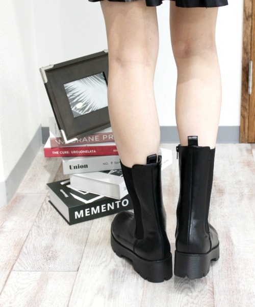 VIVIAN（ヴィヴィアン）の「厚底サイドゴアブーツ（ブーツ・レディース・ブラック/ホワイト・LL/M/L）」の13枚目の写真