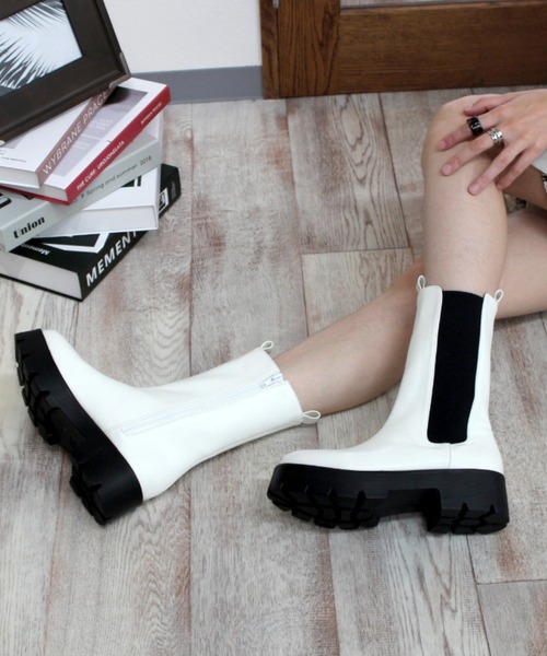 VIVIAN（ヴィヴィアン）の「厚底サイドゴアブーツ（ブーツ・レディース・ブラック/ホワイト・LL/M/L）」の8枚目の写真