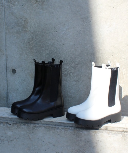 VIVIAN（ヴィヴィアン）の「厚底サイドゴアブーツ（ブーツ・レディース・ブラック/ホワイト・LL/M/L）」の6枚目の写真