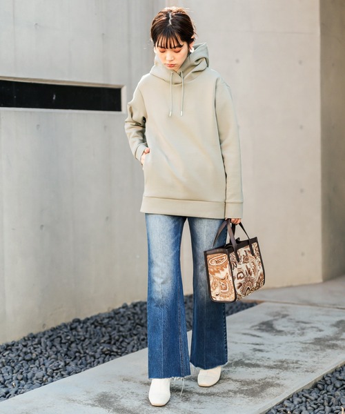 natural couture（ナチュラルクチュール）の「ダンボールニットユニセックスパーカー Mサイズ（パーカー・レディース・ブラック/パープル/ライトベージュ/ブラウン/カーキ・FREE）」の8枚目の写真