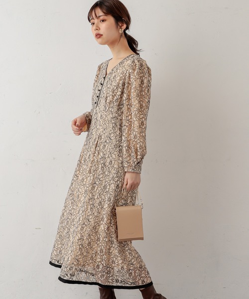 natural couture（ナチュラルクチュール）の「裾パイピング大人レースワンピース（ワンピース・レディース・アイボリー/サックスブルー/ブラック・FREE）」の5枚目の写真