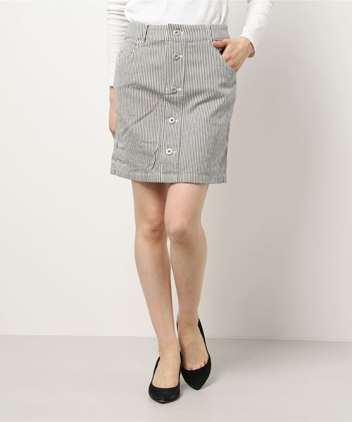 ZOY（ゾーイ）の「《ZOY》WOMENS　ヒッコリーストレッチ スカート（スカート・レディース・ホワイト/ネイビー・38/40/36）」の2枚目の写真