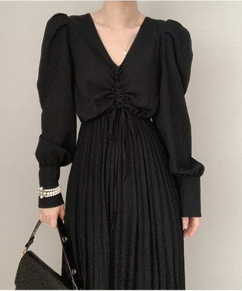 セール ギャザーパスフリーブプリーツワンピース ワンピース Junoah ジュノア のファッション通販 Zozotown