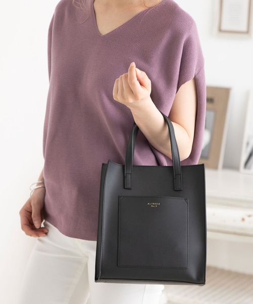 Newlyme（ニューリーミー）の「スクエア2WAYトートバッグ（ショルダーバッグ・レディース・ブラック/ベージュ/ブラウン/グレー/ブルー/ブラック系その他/ブラウン系その他/パイソン/ブラウン系その他3/ベージュ系その他/ブラック系その他2/ブラウン系その他2・FREE）」の19枚目の写真