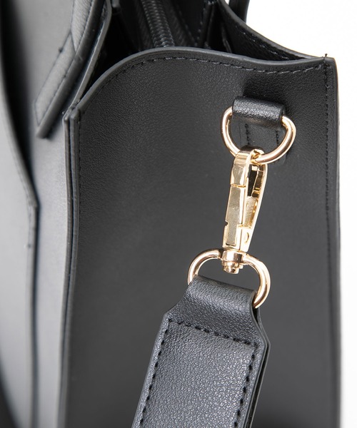 Newlyme（ニューリーミー）の「スクエア2WAYトートバッグ（ショルダーバッグ・レディース・ブラック/ベージュ/ブラウン/グレー/ブルー/ブラック系その他/ブラウン系その他/パイソン/ブラウン系その他3/ベージュ系その他/ブラック系その他2/ブラウン系その他2・FREE）」の15枚目の写真