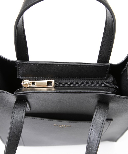 Newlyme（ニューリーミー）の「スクエア2WAYトートバッグ（ショルダーバッグ・レディース・ブラック/ベージュ/ブラウン/グレー/ブルー/ブラック系その他/ブラウン系その他/パイソン/ブラウン系その他3/ベージュ系その他/ブラック系その他2/ブラウン系その他2・FREE）」の18枚目の写真