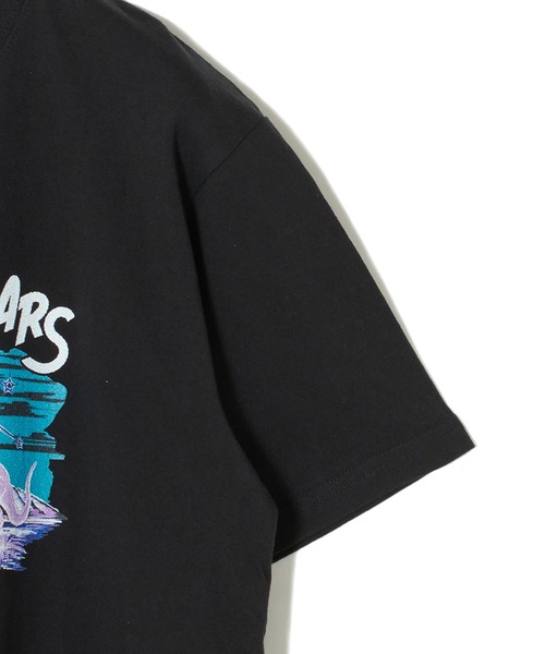 CONVERSE STARS（コンバーススターズ）の「スーベニア風ダイナソーTシャツ（Tシャツ/カットソー・メンズ・ホワイト・LARGE/MEDIUM）」の6枚目の写真