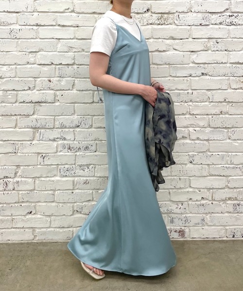 CIAOPANIC(チャオパニック)の「【SCENE by ciaopanic/シーン バイ チャオパニック】サテンキャミワンピース/WEB・一部店舗限定(ワンピース・レディース・ブルー/ライトグリーン・FREE)」の21枚目の写真